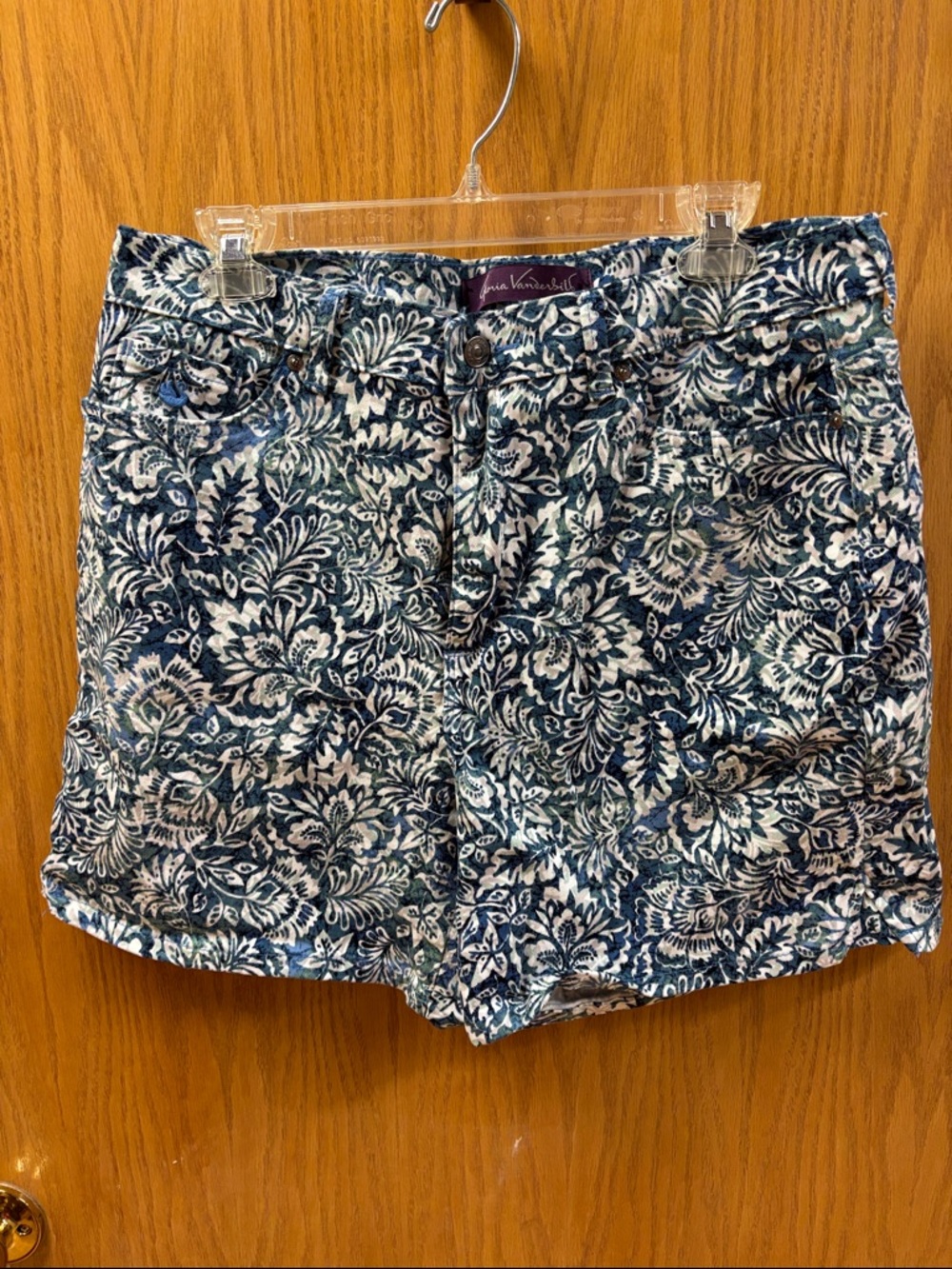 Gloria Vanderbilt Blue Floral Print Denim Shorts